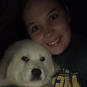 Meet your Posher, Abby